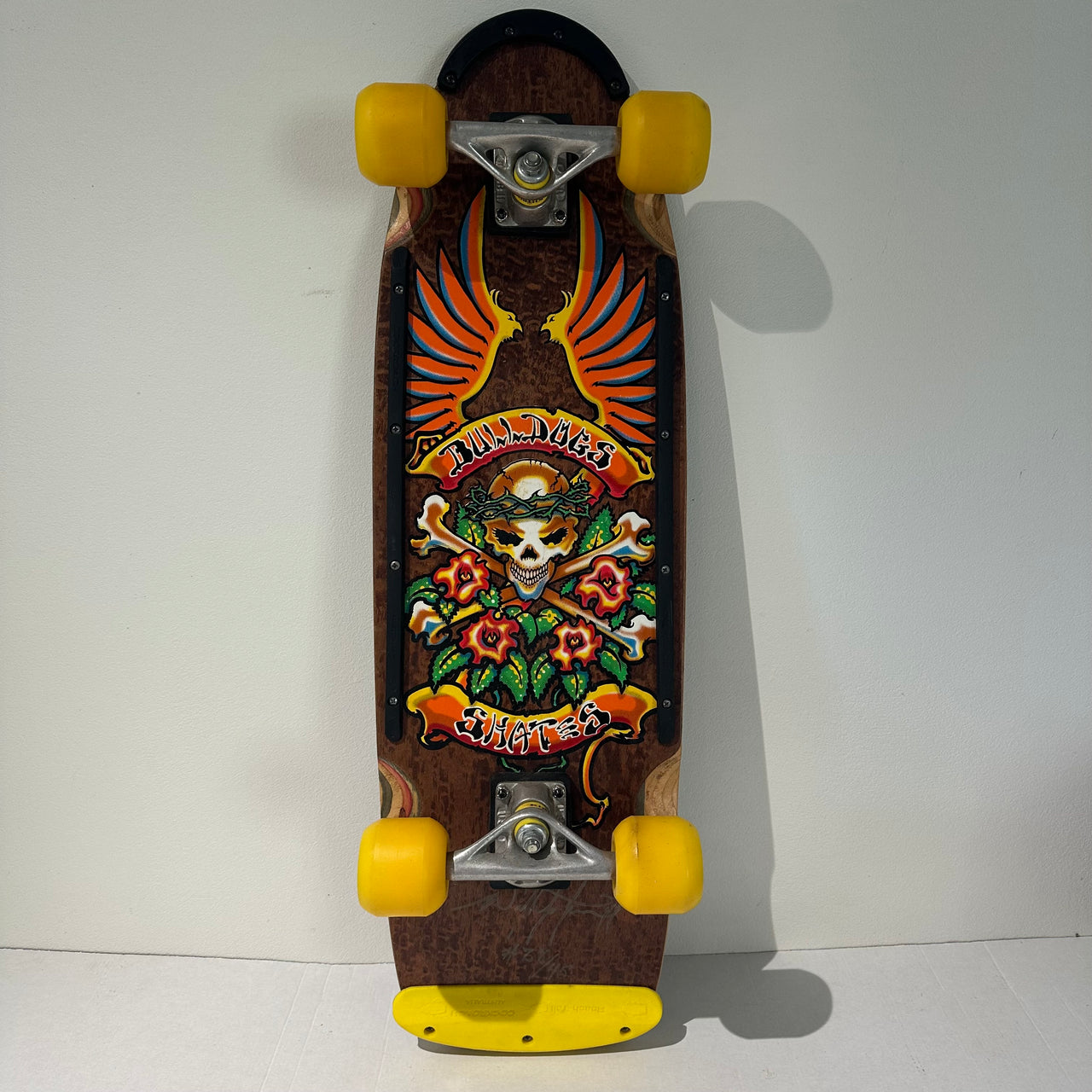 2005 Bulldog Skates Skull and Roses signed complete 28/45